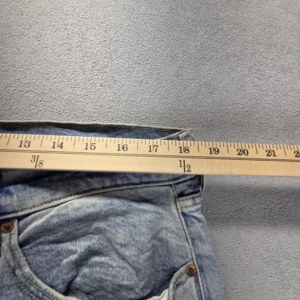 Levis 10245 important